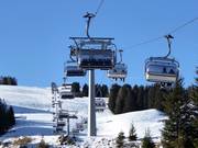 Floralpina - 4pers. High speed chairlift (detachable) with bubble