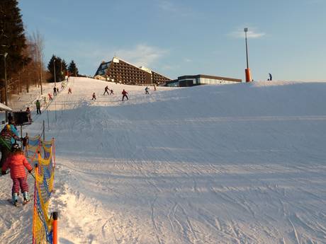 Ski resorts for beginners in the Western Ore Mountains – Beginners Schöneck (Skiwelt)
