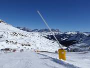 Snow lance in Arabba