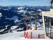 8er Gondelbahn Choralmbahn - 8pers. Gondola lift (monocable circulating ropeway)