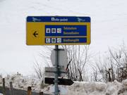 Information board on the piste