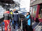 Assistance when boarding the chairlift