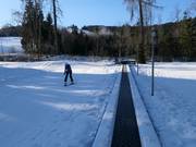 Magic carpet on the practice slope