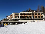 The Sporthotel Obereggen directly at the valley station in Obereggen