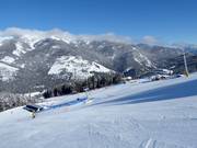 Mid-station Mile 1 Express and Champagne Express