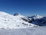 The Wildkogel Arena with a view of the Rettenstein