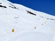 Snowmaking with lances in the Zuoz ski area