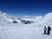 Glacier slope Metro at the Allalin lifts 1+2