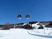 Gondolen (L) - 8pers. Gondola lift (monocable circulating ropeway)