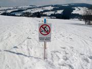 Skiing off-piste is prohibited