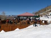 The umbrella bar at Red Tail Camp