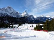 View over the Ehrwalder Alm with Funslope and Issentalkopfbahn