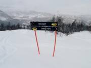 Slope signage in Raudalen