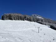 Powder tracks on the lower section of the Sonnalmbahn