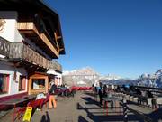 Mountain hut tip Rifugio Duca d'Aosta