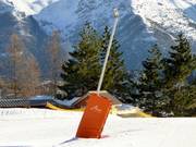 Snow cannon at the Nabines piste