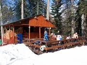 The small gas station at the valley station of Lift B.