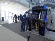 The friendly staff is always present at the lifts.