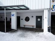 Well-maintained sanitary facilities at the valley station