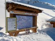Information board with avalanche information