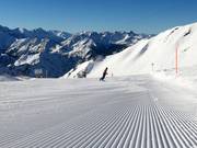 Very well-groomed slopes at Nebelhorn
