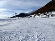 Easy ski slope Geschinen