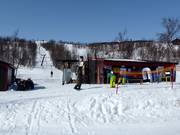 B. Rakkasliften - J-bar