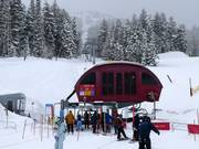 Tombstone Express - 6pers. High speed chairlift (detachable)