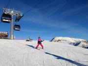 Easy slope at the 10-seater gondola Naifjoch