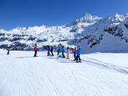 Children’s ski lesson in the ski resort of Weissee Gletscherwelt