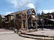 Base Camp with live music