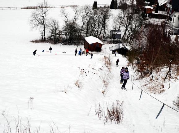 Skilift am Ziegenberg - Rope tow/baby lift with low rope tow