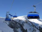 Sunnegg - 6pers. High speed chairlift (detachable) with bubble and seat heating