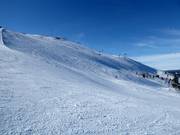 Challenging slope No. 2 with open ski area/off-piste skiing and views of the summit