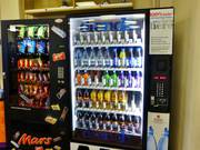 Snack and beverage vending machine