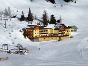 Hotel Hierzegger in the heart of the ski area