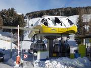 Bergbahn - 8pers. Gondola lift (monocable circulating ropeway)