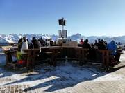 The bar on the terrace of the mountain station