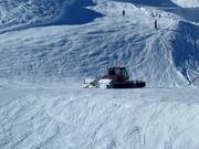 Groomer at work in Lech
