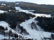 View of the Planai with the valley town of Schladming