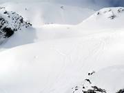 Freeride terrain beneath the 2,620-meter-high Les Perrons near Saint Sorlin