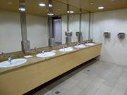 Tip-top toilets at the valley station