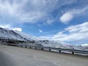 Access to the ski resort of Coronet Peak