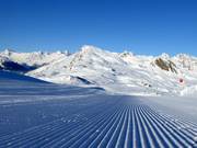 First-class slope grooming