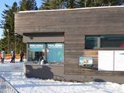 Well-maintained ticket area at the Hofmanky Express