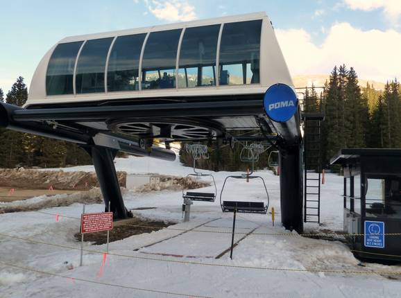 Chair 3 - 4pers. Chairlift (fixed-grip)