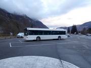 Ski bus in Saint-Lary village