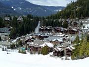 Accommodation along the valley run to Whistler Creekside