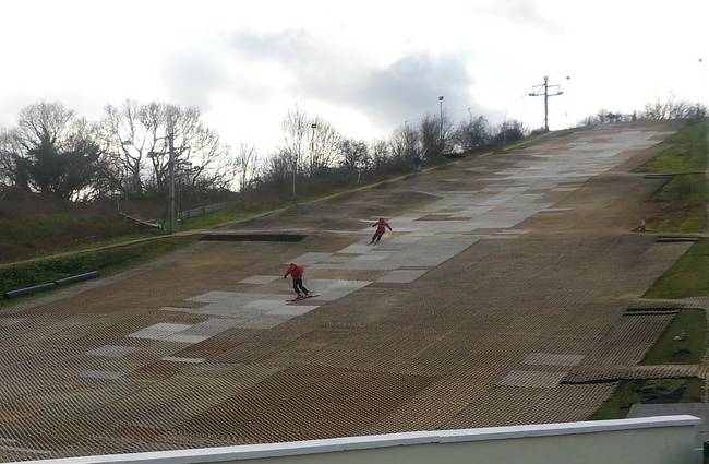 Bromley Ski and Snowboard Centre