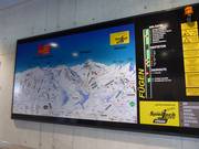 Current information with piste map at the mountain station of the Spieljochbahn